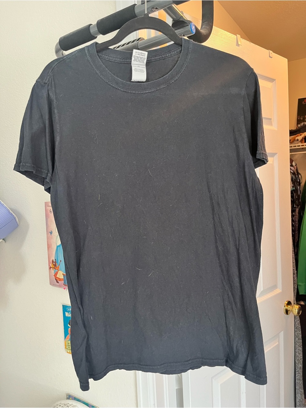 Black Gildan softstyle ring spun cotton t-shirt